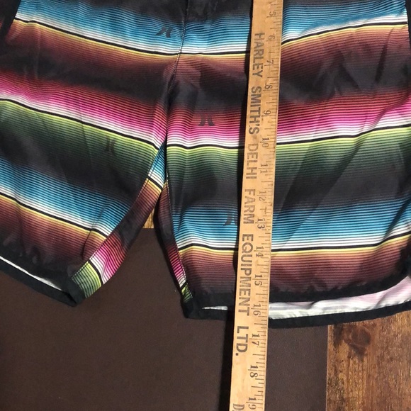 Y2K Hurley  Bermuda board shorts - Picture 11 of 13